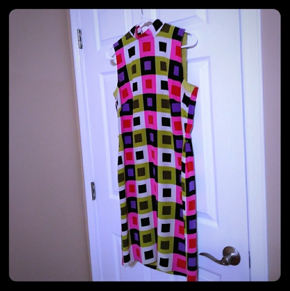 Uber mod silk dress - Picture 1 of 4